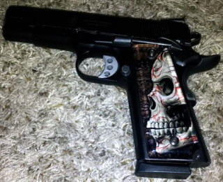 Tribal Skull 1911 Standard SPD Grips